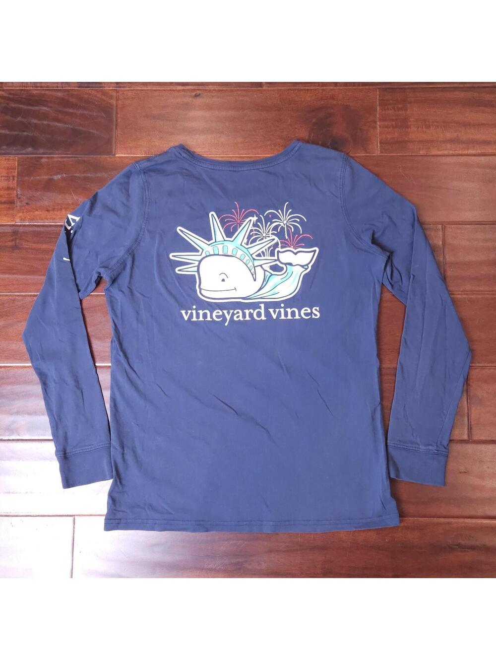 VINEYARD VINES Shirt Women's Small Navy L/S Statue of Liberty Whale Pocket